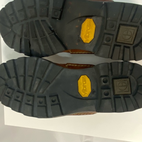 Cole Hahn Men’s Leather Loafers - Picture 6 of 9